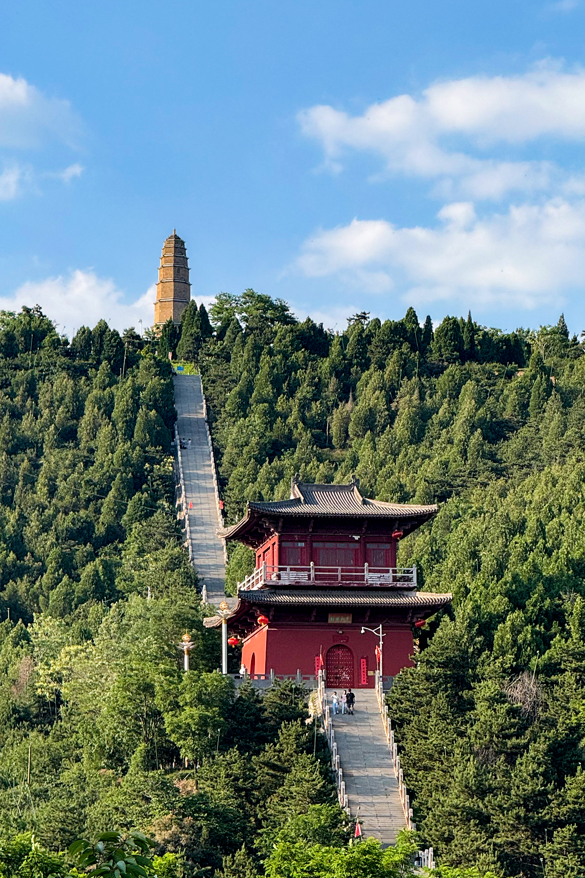 白马寺山风光